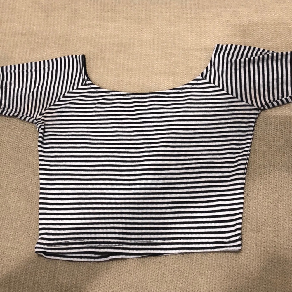 Cotton On crop top